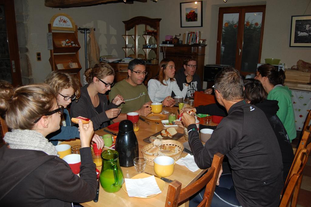 Ferme De La Corbette Bed & Breakfast Cluny Luaran gambar
